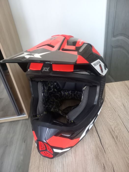 Cască motocross/enduro Axxis Cross Wolf Jackal M – stare foarte bună