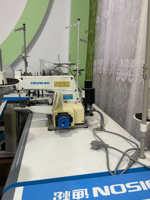 DISON DS-5710 avtomatik tugma teshigi ochish mashinasi