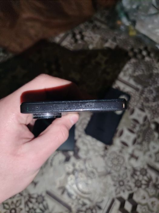 Продам Vivo V50 lite 5G