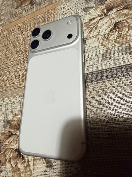Vand iphone 17 pro max