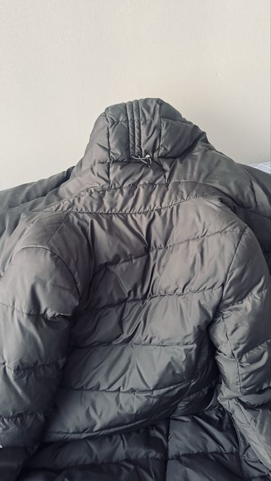 Продам женскцю куртку