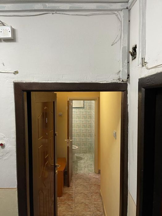 Închiriez apartament(GARSONIERĂ conf.1) 30mp. zona NORD-Elegant