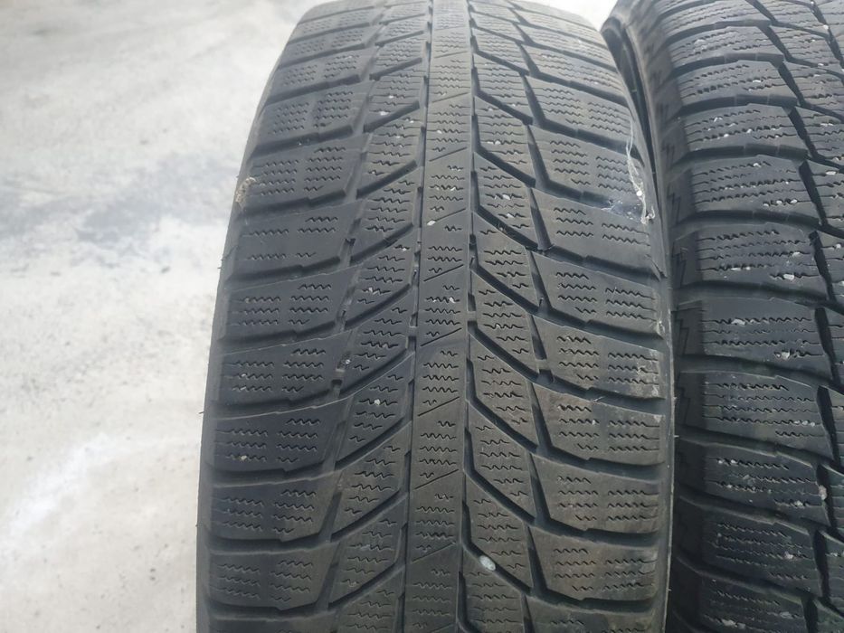 Продам зимние покрышки