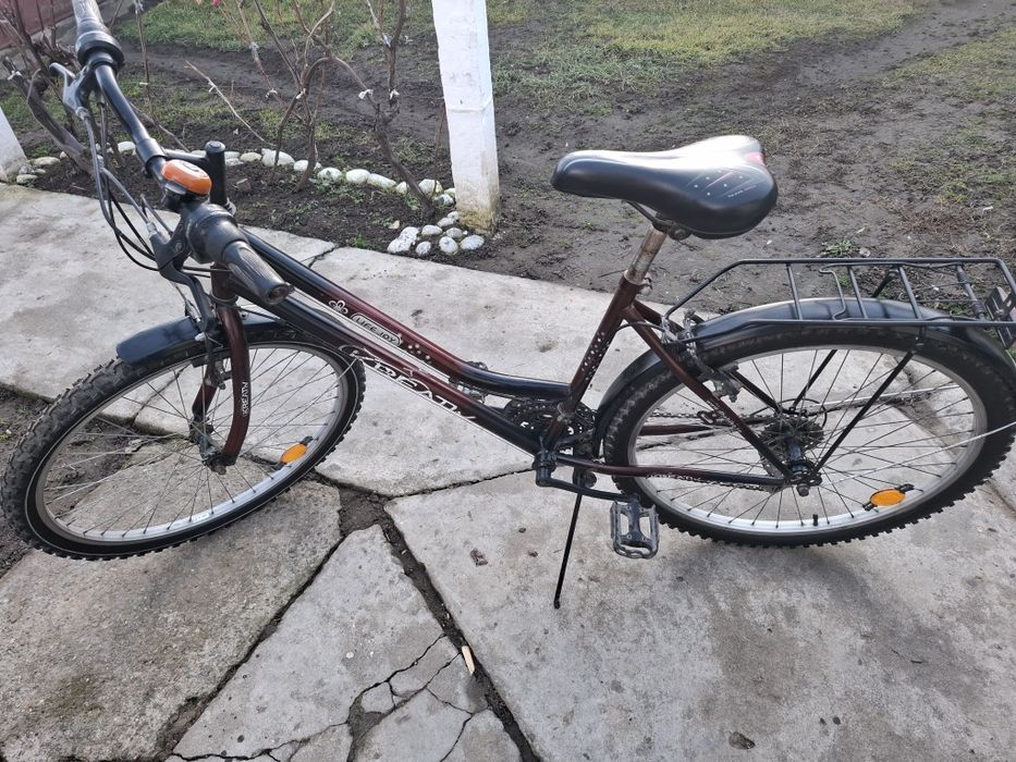 Vând  Bicicleta   dame