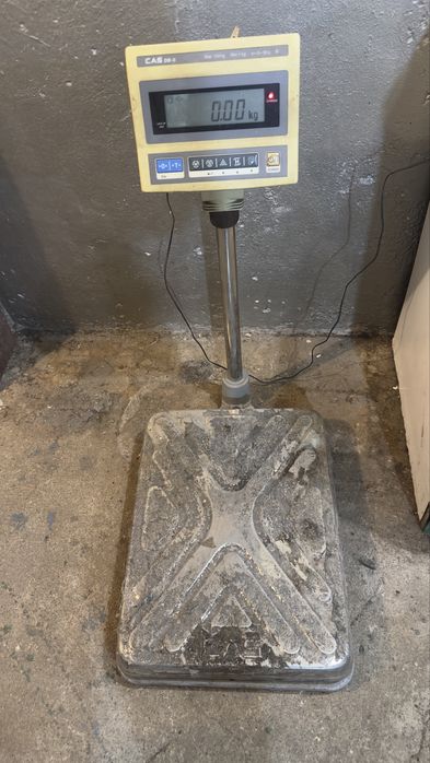 Продавам кантар