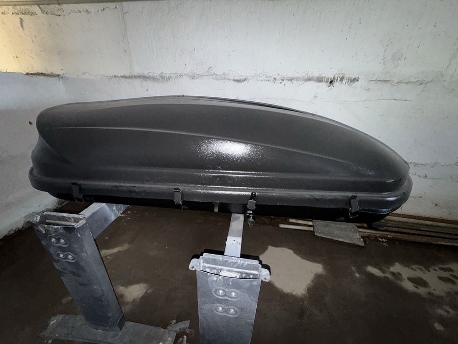 Продам автобокс  в хорошем состоянии 450 литров