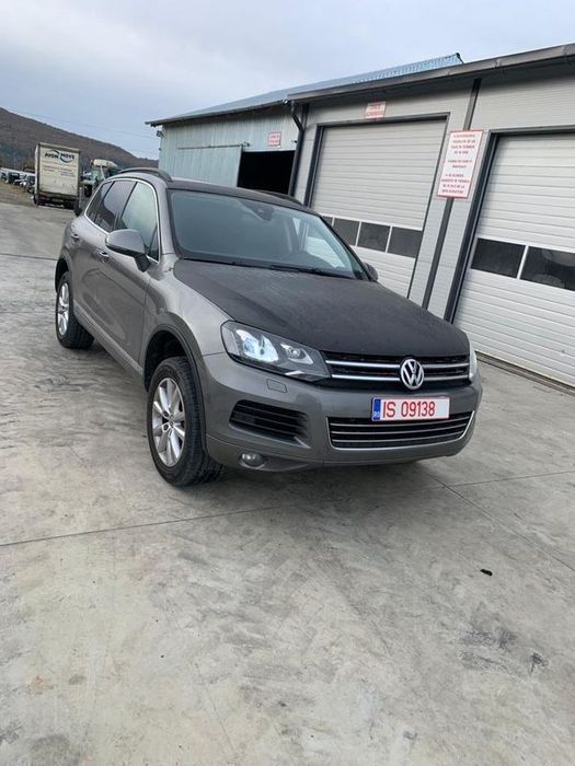 DEZMEMBREZ Piese Auto Volkswagen Touareg 7P Motor 3.0 Diesel euro 5 cod CRC Cutie de Viteze Automata NAC transfer Grup Cardan interior Piele Jante Aluminiu R18