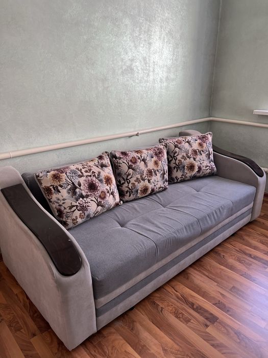 Продается диван!