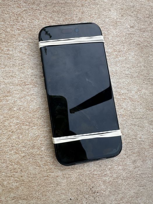 iPhone 16 pro цял за части