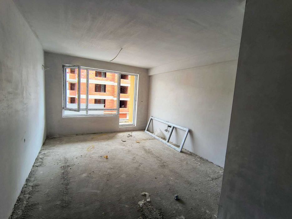 Двустаен апартамент Южен