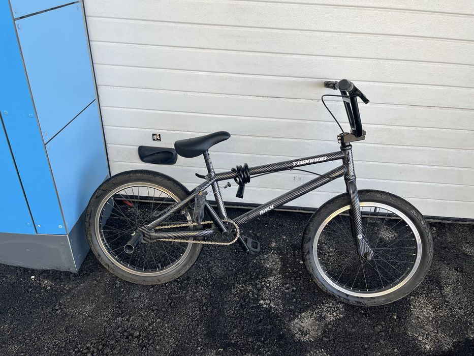 Продам бмх почти новый в хорошом состтояние