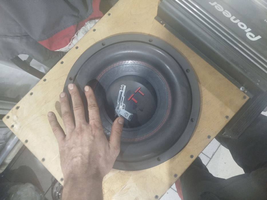 сабвуфер самбуфер саббуфер