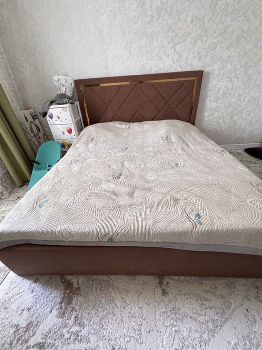 Продам кровать двухспалка