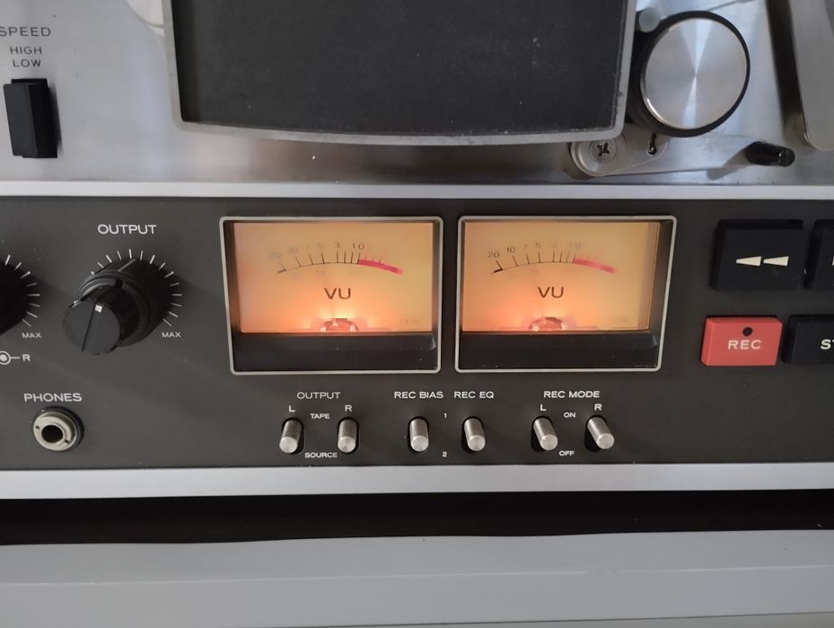 Катушечный магнитофон ТЕАС А-3300SX