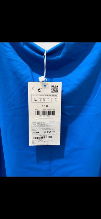 Zara новый платье