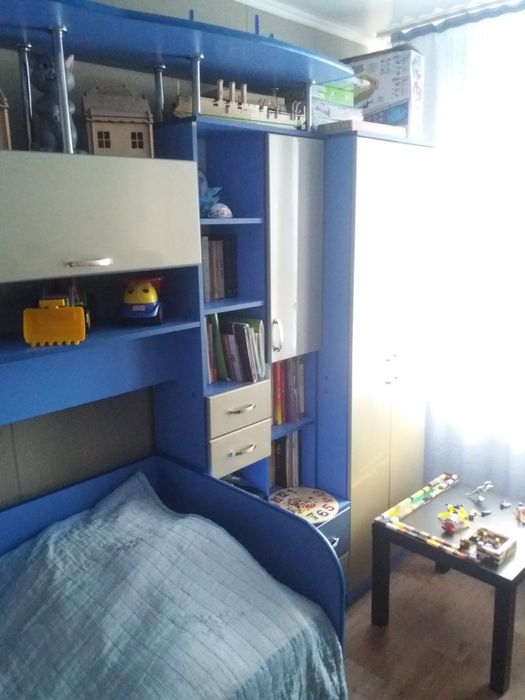 Продам детскую стенку