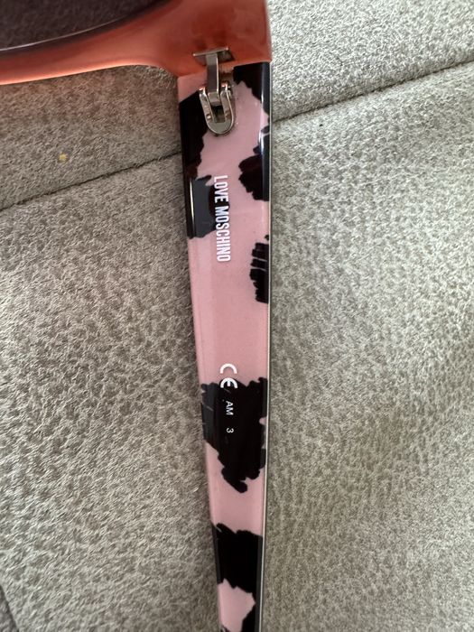 Слънчеви очила Love Moschino