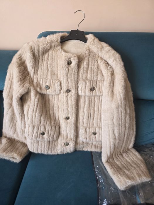 Дамско палто еко косъм