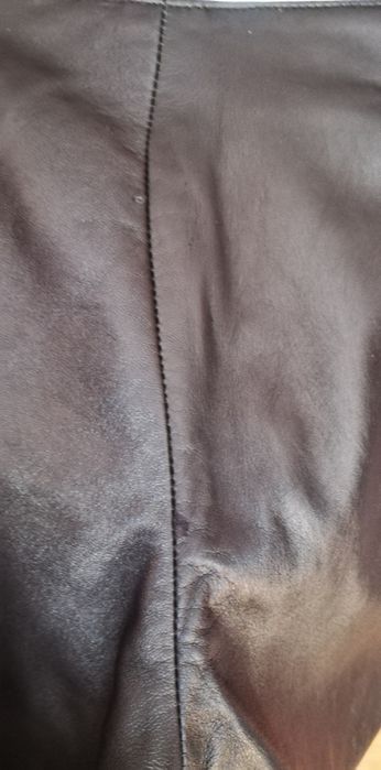 Pantaloni de piele naturala