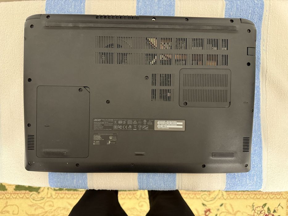 Продам рабочий ноутбук acer