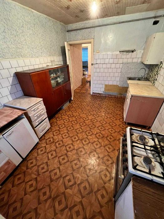 Продам трёхкомнатную квартиру рн. Облисполком