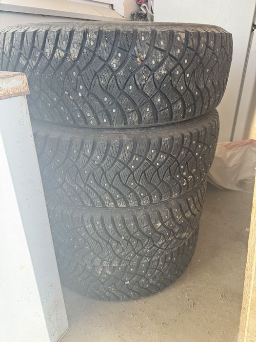 Продам резину зимняя шипы