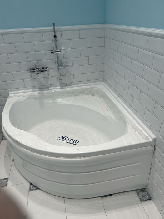 Поистеночные бортики доя ванн.