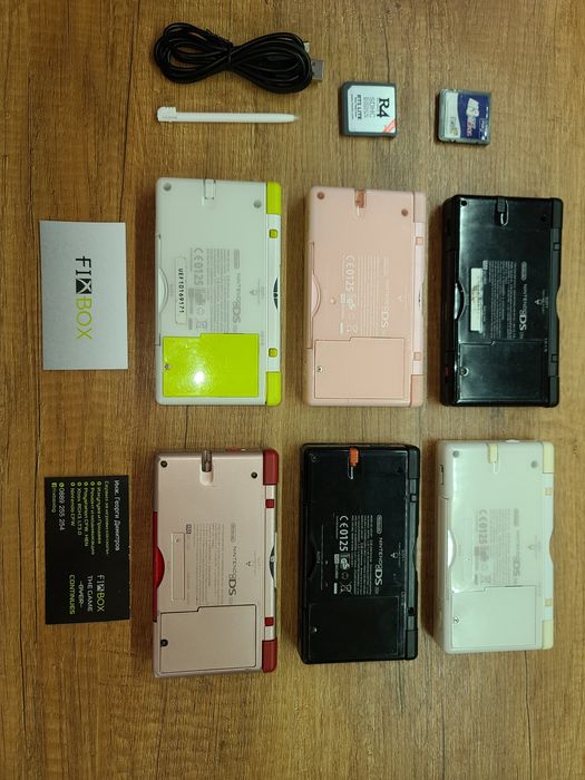 Nintendo DS lite конзола