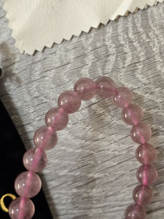 Brățară handmade cu pietre naturale 8MM – cristal Strawberry