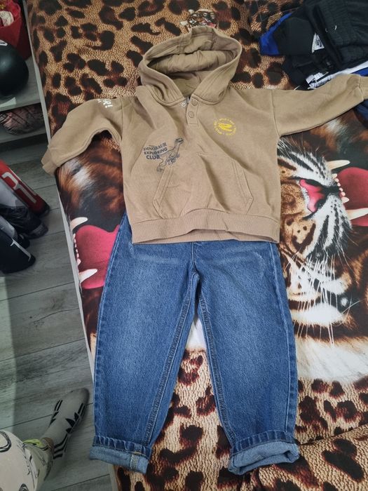 Hăinuțe copii 4-5 ani