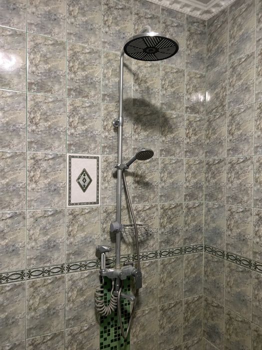 Продам душевую кабину