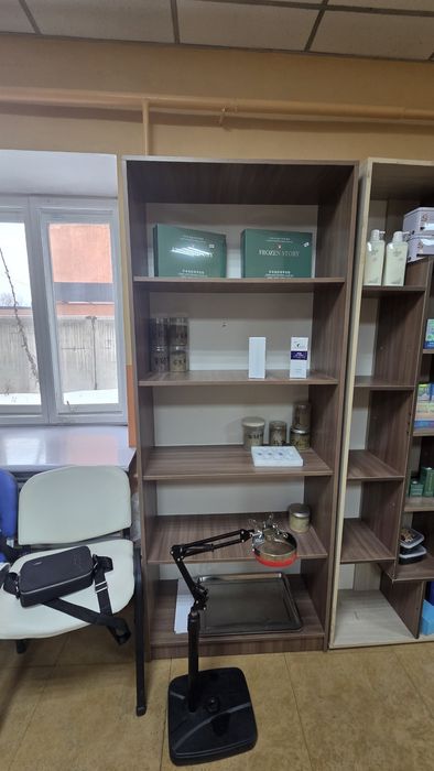 Офисный шкаф полка