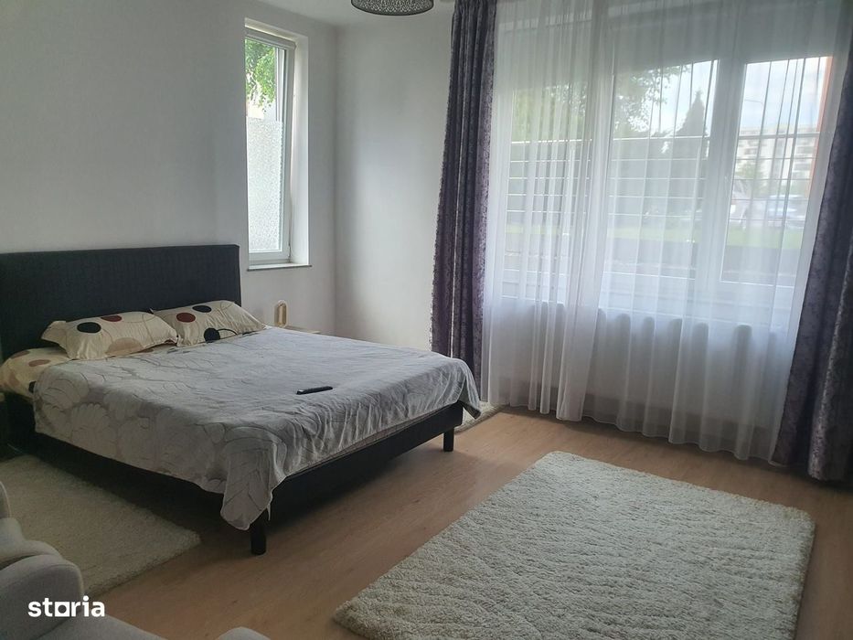 Apartament o cameră cu bucătărie separată - Doamna Stanca