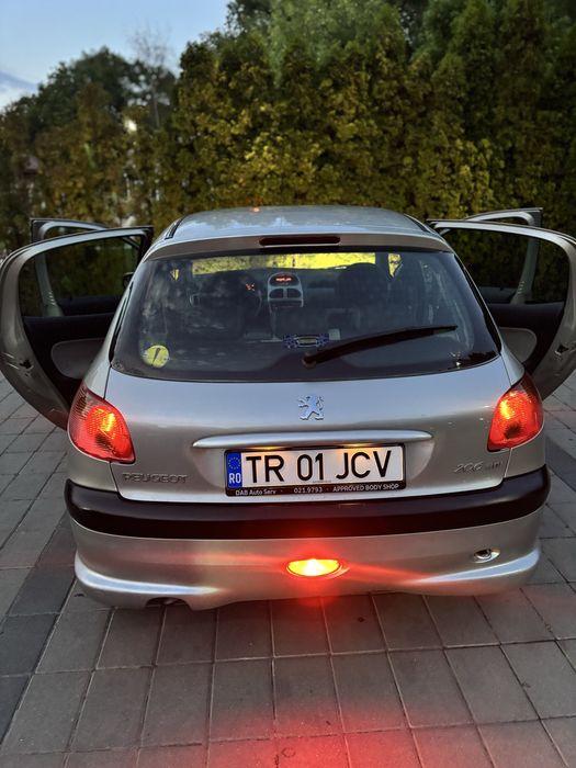 PEUGEOT 206 2006 — imagine 3