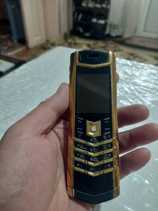 Сотилади Верту холати Зур ишлаши зур