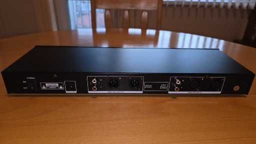 31 октавен спектрален анализатор, екулайзер, USB плеър