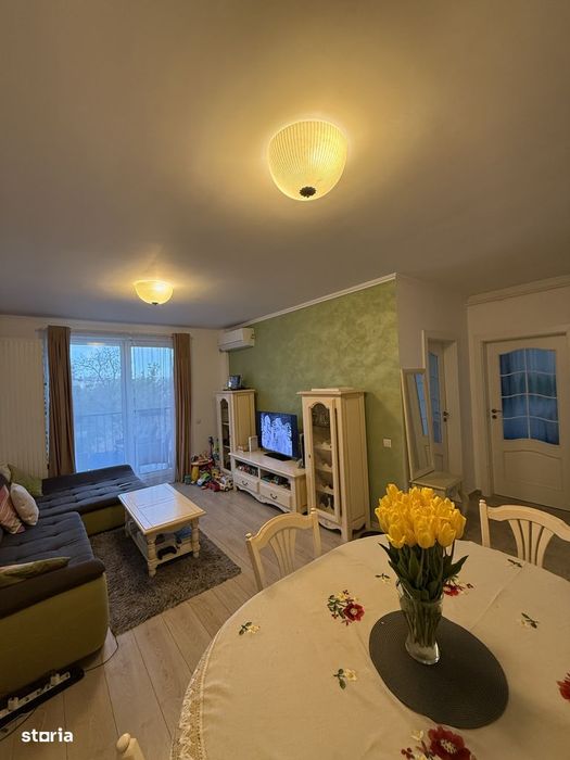 Apartament 2 camere, 57 mp , balcon 7 mp, boxă, Platinia str Constanta