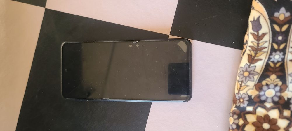 Redmi not 11 sotaman
