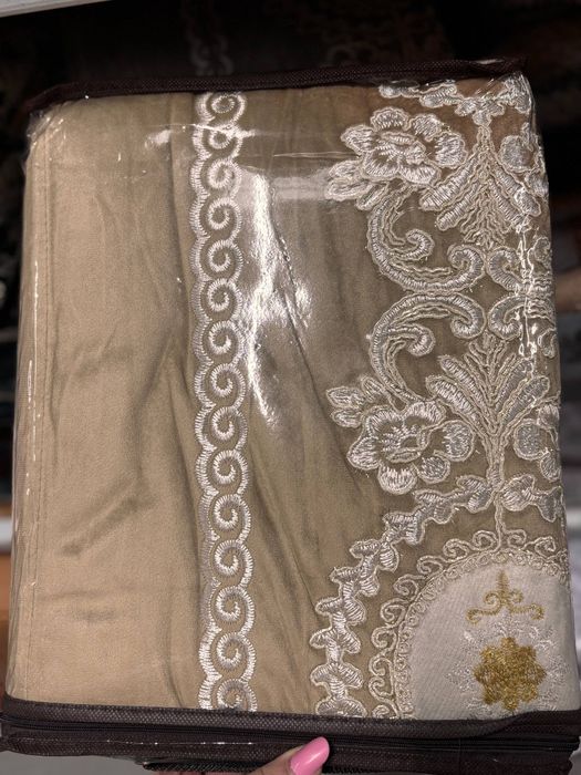 Modele de deaperii noi de catifea