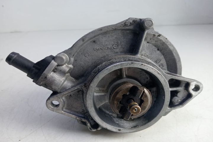 Pompa  vacuum 700906210 Audi Q7 4L seria