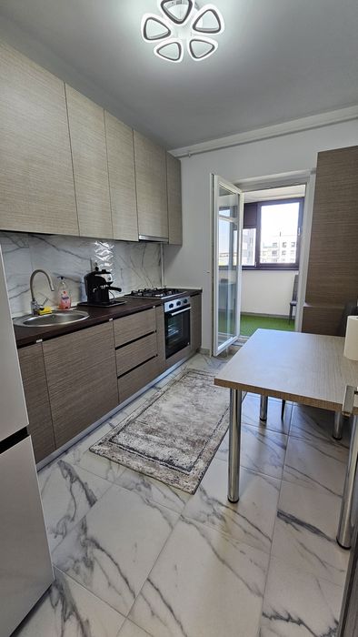 Garsoniera spatioasa cu terasa inchisa