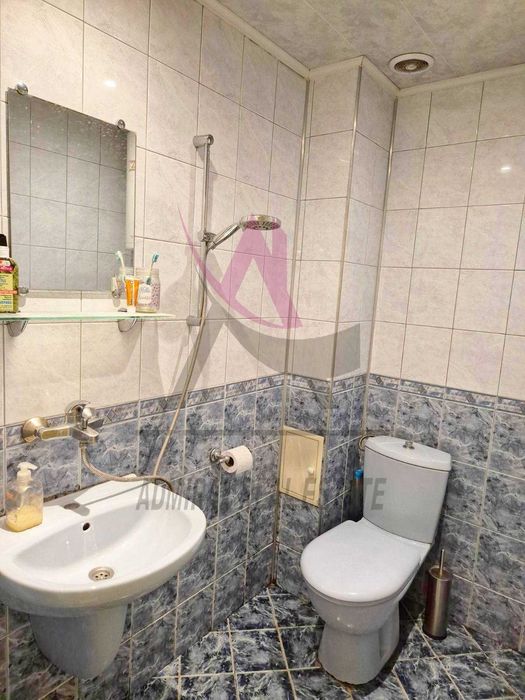 Дава се под наем Едностаен апартамент в Варна, Окръжна болница - 40 кв.м за 298.86 € - Снимка #4