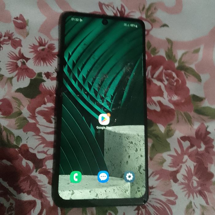 Samsung A51 xolati rasmda SROSHNA sotiladi yoki OBMEN