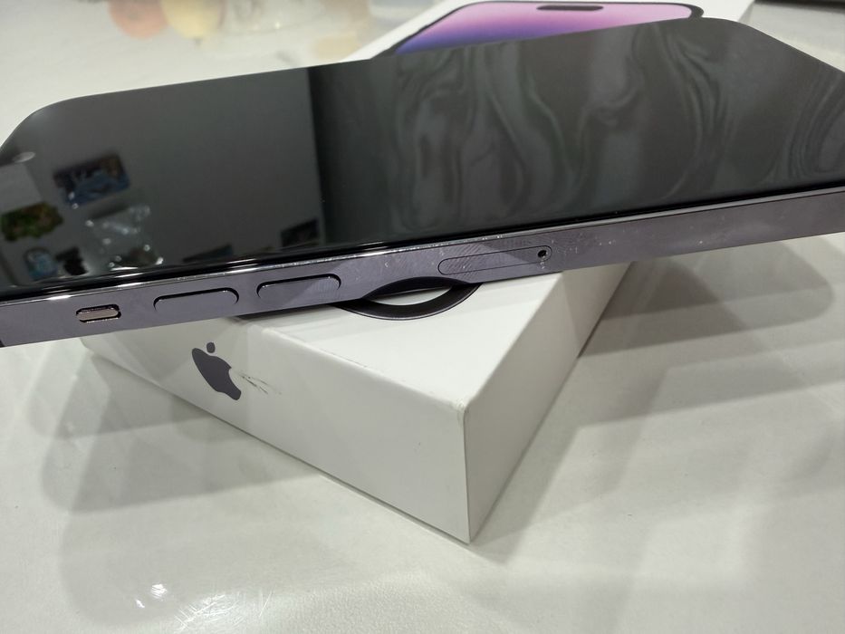 Продам iphone 14 Pro Max 256gb