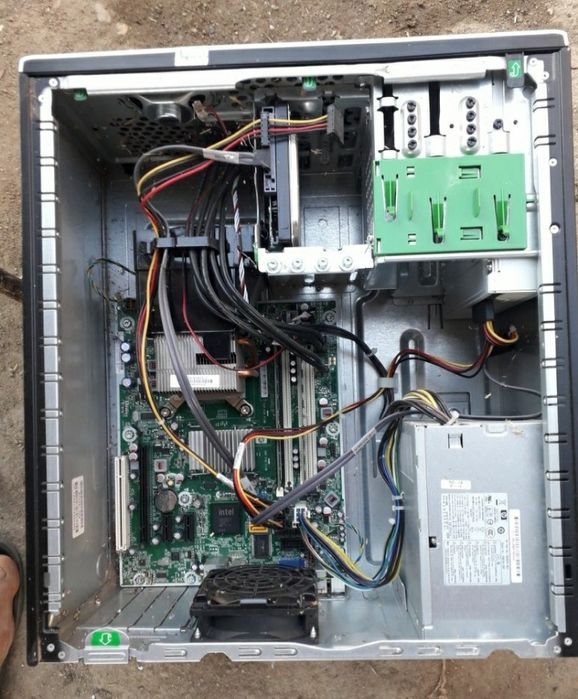 Vand dvd.uri si ce se vede in poze