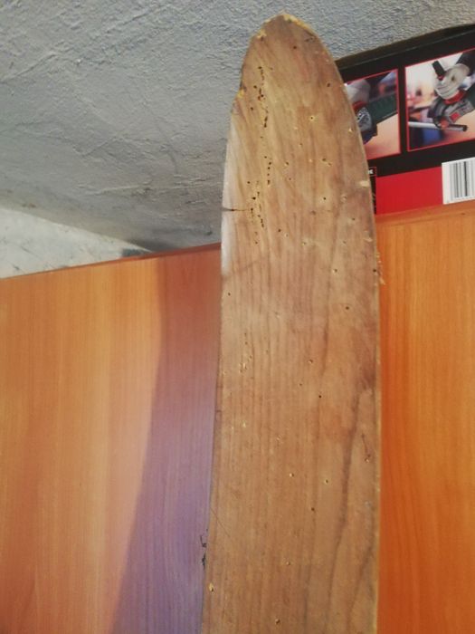 Ски антики много стари