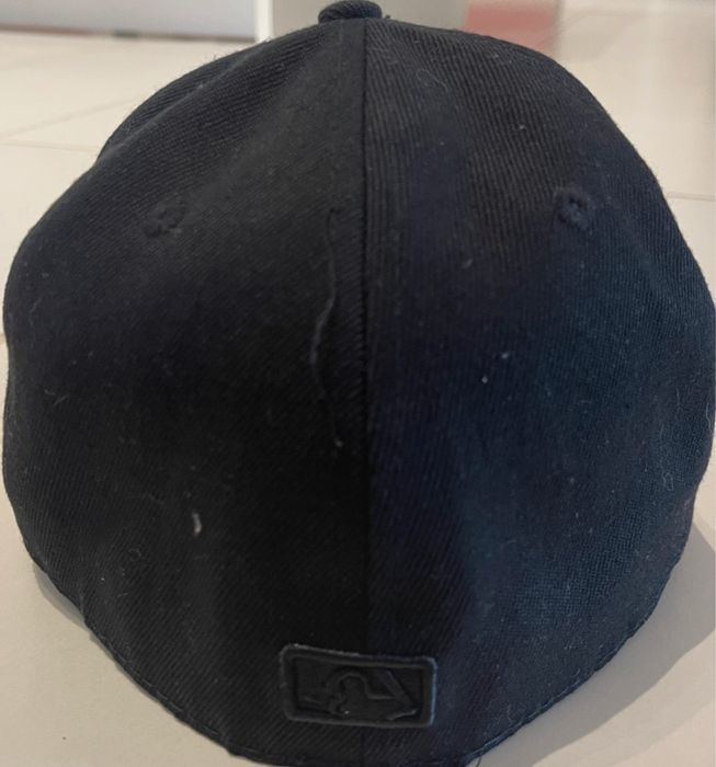 Șapcă New Era Neagră