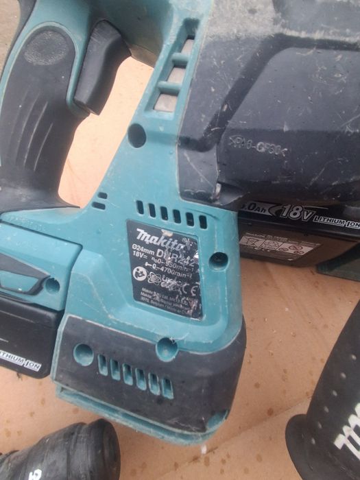 Rotopercutoare  makita DHR 242 / makita DHR 243.