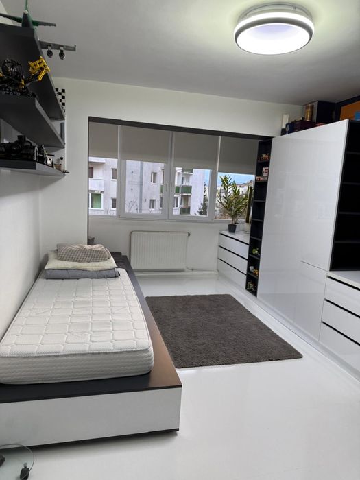 Inchiriez Apartament 3 camere Grugorescu