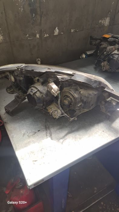 Фара фары Subaru impreza субару